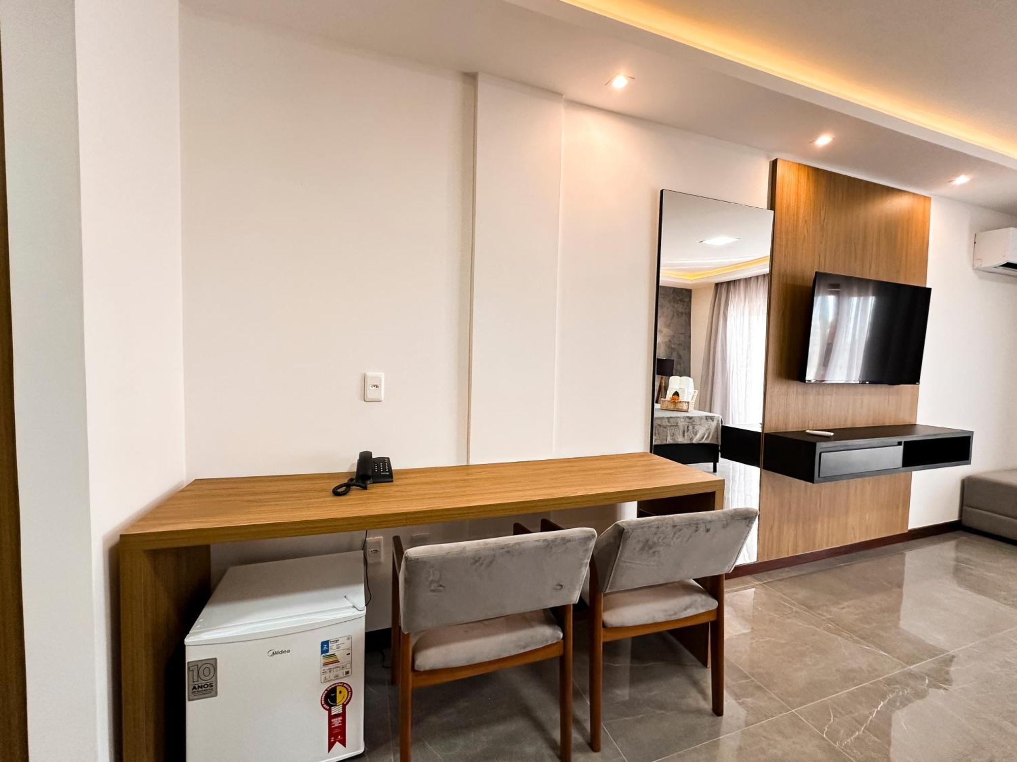 Aloha Palace Hotel 4*